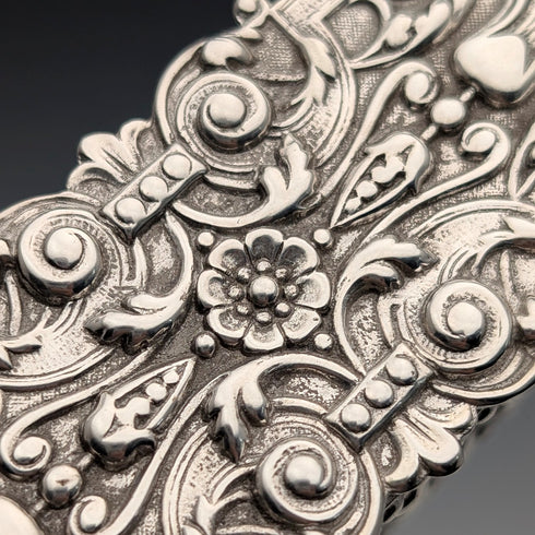 英国アンティーク シルバープレート製 トリンケットボックス